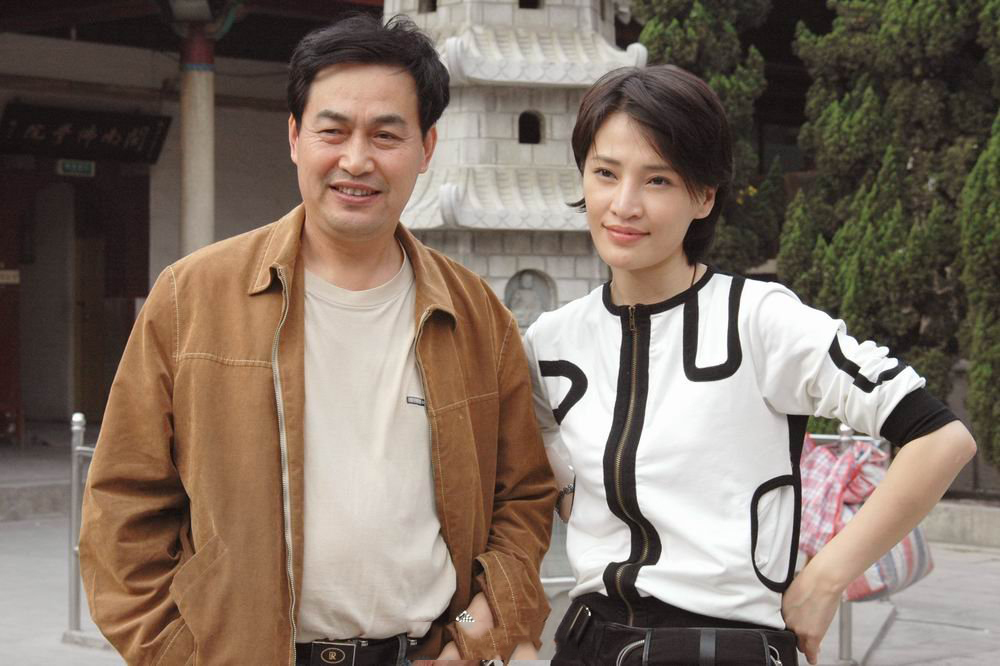 孔维整容前照片曝光 孔维整容失败图