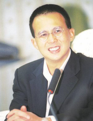 李泽楷梁洛施为什么分手 李泽楷现任老婆是谁