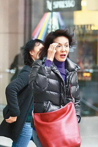 郑裕玲近况曝光:郑裕玲感情生活枯燥 郑裕玲近况曝光:郑裕玲感情生活枯燥