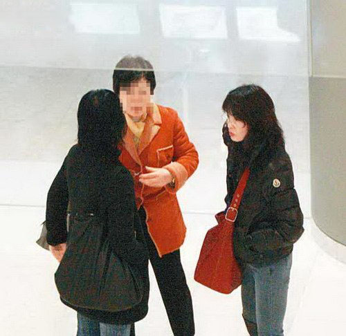 郑裕玲近况曝光:郑裕玲感情生活枯燥 郑裕玲近况曝光:郑裕玲感情生活枯燥
