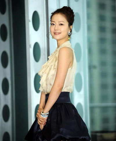 文彩元整容前后对比照 善良的男人文彩元与宋仲基有爱意