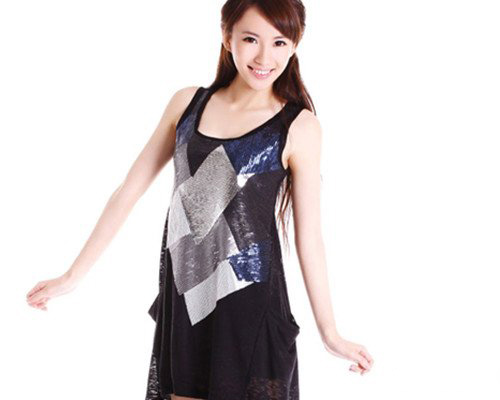 刘萌萌露点照曝光 爱情公寓4诺澜扮演者获人气