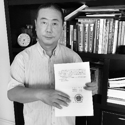 央视前名嘴方宏进近况:追讨120万涉案款无进展 央视前名嘴方宏进近况:追讨120万涉案款无进展