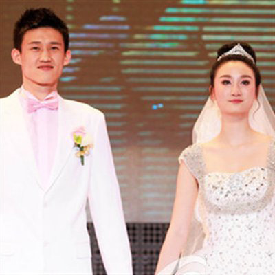 周鹏老婆刘美身份大曝光 揭秘其与刘晓宇是什么关系 周鹏老婆刘美身份大曝光 揭秘其与刘晓宇是什么关系