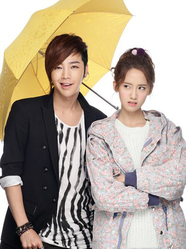 《爱情雨》掀韩剧狂潮 张根硕林允儿上演跨世恋