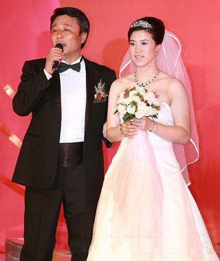 王楠结婚了吗 王楠的老公郭斌是著名商人 王楠结婚了吗 王楠的老公郭斌是著名商人