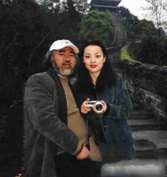 张纪中神秘妻子樊馨蔓照片曝光 张纪中神秘妻子樊馨蔓照片曝光
