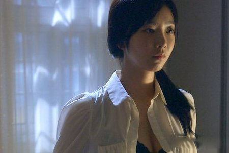 裴涩琪大尺度出演 一对年龄相差49岁的银幕情侣 裴涩琪大尺度出演 一对年龄相差49岁的银幕情侣