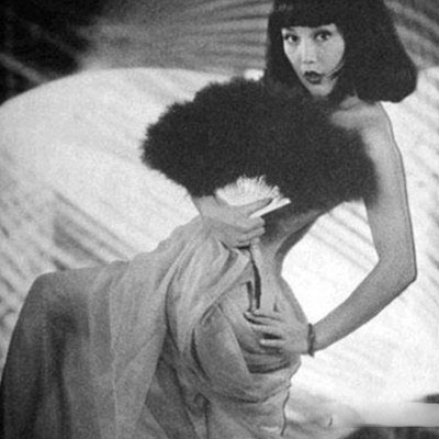 邵音音年轻时候及整容对比照曝光 揭秘其婚姻状况 邵音音年轻时候及整容对比照曝光 揭秘其婚姻状况