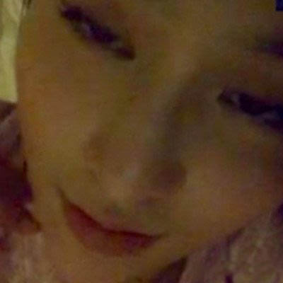 疑似贾青不雅照曝光 遭王思聪转发调侃 疑似贾青不雅照曝光 遭王思聪转发调侃