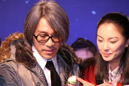 张雨绮周星驰曾反目成仇 再度合作内幕大曝光 张雨绮周星驰曾反目成仇 再度合作内幕大曝光