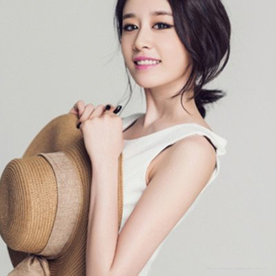 T-ara朴智妍写真曝光 紧身牛仔露小蛮腰秀性感身材 T-ara朴智妍写真曝光 紧身牛仔露小蛮腰秀性感身材