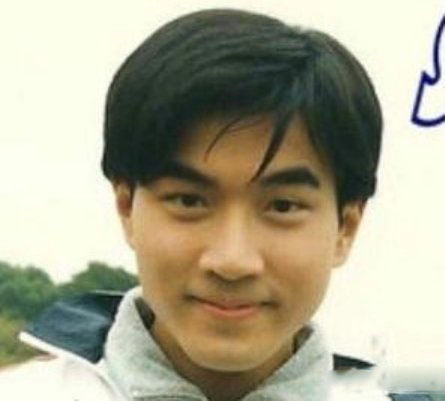 刘恺威整容前照片曝光 堪称惊呆众人