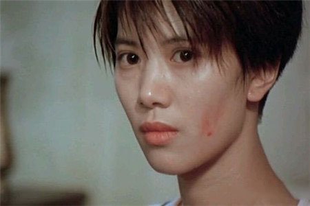 袁咏仪年轻时照片被爆 为你揭秘其个人资料 袁咏仪年轻时照片被爆 为你揭秘其个人资料