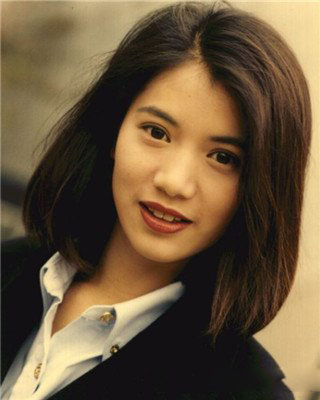 袁咏仪年轻时照片被爆 为你揭秘其个人资料 袁咏仪年轻时照片被爆 为你揭秘其个人资料