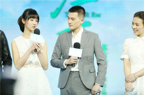 左耳欧豪的照片 “快男”欧豪此次凭借《左耳》成功转型