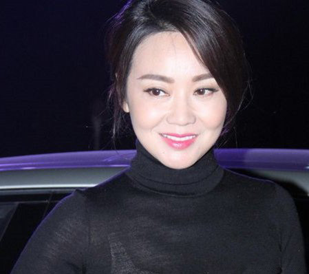 最新网易娱乐1月11日报道 近日,金晨离开某会