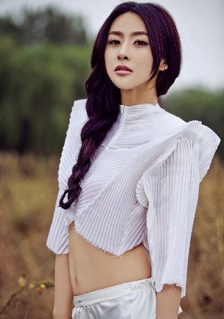 贾青的男朋友是谁 疑为超级富二代