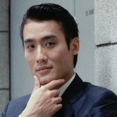 梁家辉年轻照片曝光 影帝曾被迫摆地摊 梁家辉年轻照片曝光 影帝曾被迫摆地摊