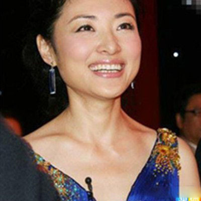 女主播周涛性感照欣赏 回顾其两段婚史 女主播周涛性感照欣赏 回顾其两段婚史