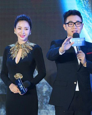 《煎饼侠》大鹏老婆是谁 大鹏和柳岩关系大曝光