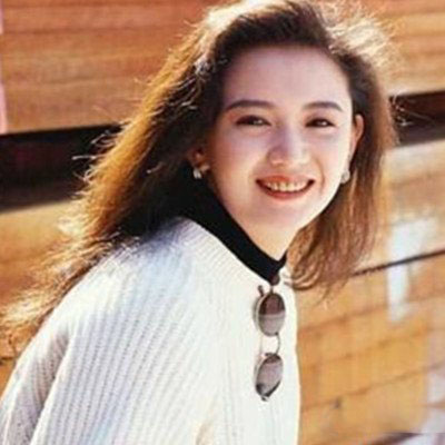 关于曾华倩年轻时照片 她是演艺圈一朵暗香浮现的花 关于曾华倩年轻时照片 她是演艺圈一朵暗香浮现的花