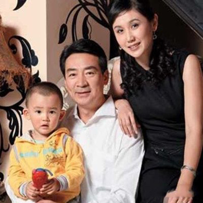 寇振海的老婆是谁曝光 与王艳共谈育儿经 寇振海的老婆是谁曝光 与王艳共谈育儿经