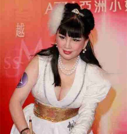 香港演员宫雪花照片 来了解一下这位当代十分传奇的美人 香港演员宫雪花照片 来了解一下这位当代十分传奇的美人