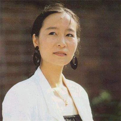 奚美娟年轻时照片鉴赏 揭秘其鲜为人知的短暂婚姻