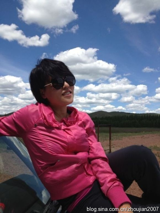 孙楠初恋女友辛欣近照曝光 已婚生女