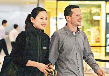 揭秘宣萱老公是谁 其与黑人男友约会被曝 揭秘宣萱老公是谁 其与黑人男友约会被曝