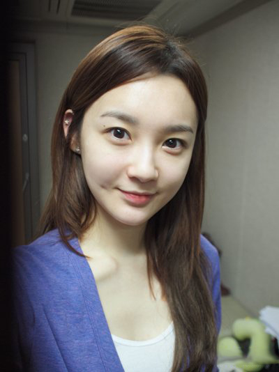 姜敏京生活照清纯可爱 姜敏京承认整容 姜敏京生活照清纯可爱 姜敏京承认整容