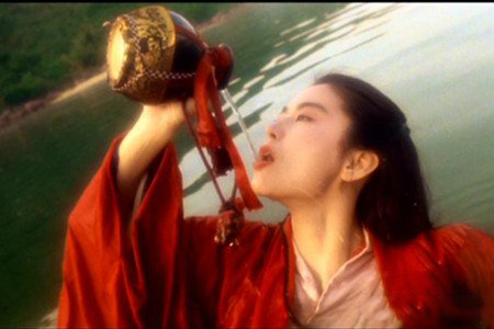 笑傲江湖林青霞剧照曝光 成就了一个经典的东方不败形象