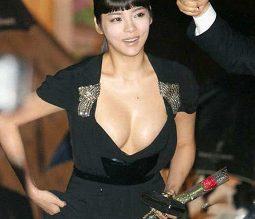 朴诗妍大尺度照片漏出 床戏画面引起大家的围观 朴诗妍大尺度照片漏出 床戏画面引起大家的围观