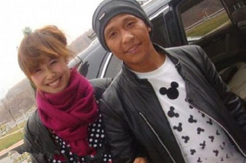 宋小宝漂亮老婆霍小红 “东北乡村男神”的桃花运旺盛