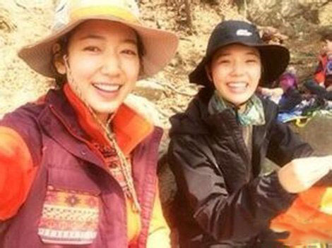 盘点朴信惠素颜生活照 与李钟硕密恋被曝光