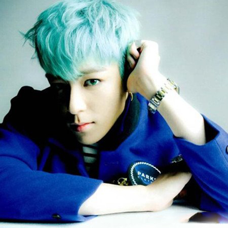 崔胜贤top写真欣赏 自曝曾因太累躲起来痛哭 崔胜贤top写真欣赏 自曝曾因太累躲起来痛哭