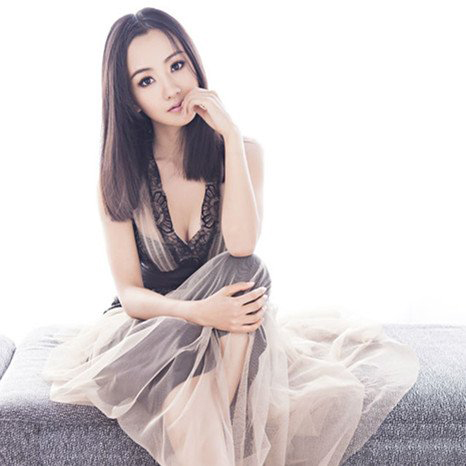 杨蓉大尺度写真曝光 细数杨蓉那些年与于正的缘分