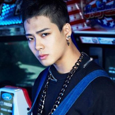 张贤胜写真一览 看帅气男神的精彩表现