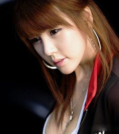 韩国超性感美女李智友图片曝光 揭其早期演艺经历