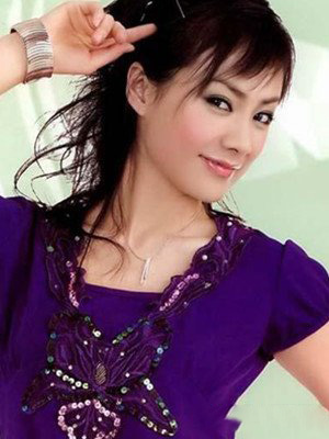 李湘妹妹李玲的照片曝光 李湘称其更漂亮聪明