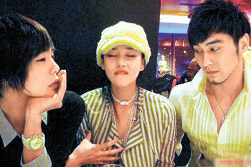 赵丽颖坐台人品差曝光 揭秘前经纪人赫茹炮轰赵丽颖原因 赵丽颖坐台人品差曝光 揭秘前经纪人赫茹炮轰赵丽颖原因