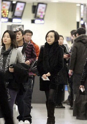 鲁豫性感丝袜图片 无惧寒冬美丽“冻”人