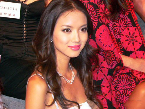 张梓琳身高以及个人生活 中国首位“世界小姐”冠军 张梓琳身高以及个人生活 中国首位“世界小姐”冠军