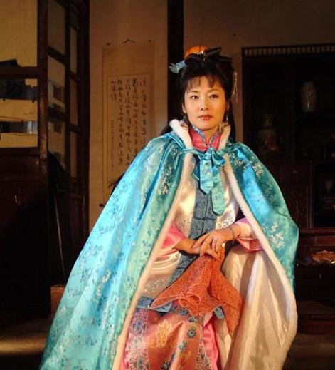 何赛飞主演的电视剧揭秘 与杨楠结婚十年才生子因怕影响星途 何赛飞主演的电视剧揭秘 与杨楠结婚十年才生子因怕影响星途