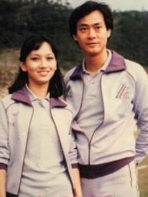 郑少秋老婆官晶华 其个人资料曝光 郑少秋老婆官晶华 其个人资料曝光