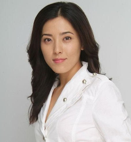 上海国际电影节最佳女演员奖获得者 曾黎个人资料大曝光