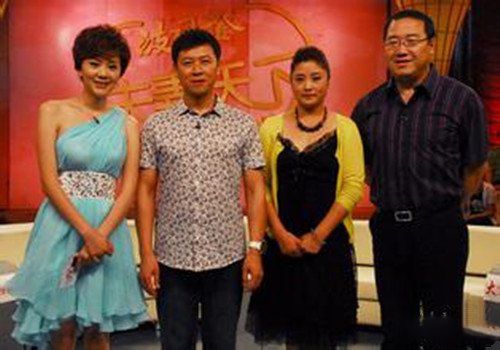 胡亚捷老婆汤静是一名京剧演员 胡亚捷诠释完美爱情 胡亚捷老婆汤静是一名京剧演员 胡亚捷诠释完美爱情