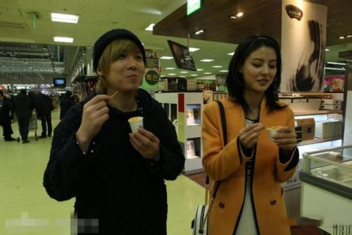 藤井美莱李弘基我们结婚了 李弘基为藤井美莱准备特别惊喜 藤井美莱李弘基我们结婚了 李弘基为藤井美莱准备特别惊喜