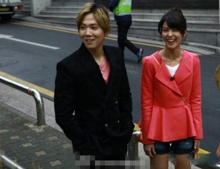 藤井美莱李弘基我们结婚了 李弘基为藤井美莱准备特别惊喜 藤井美莱李弘基我们结婚了 李弘基为藤井美莱准备特别惊喜